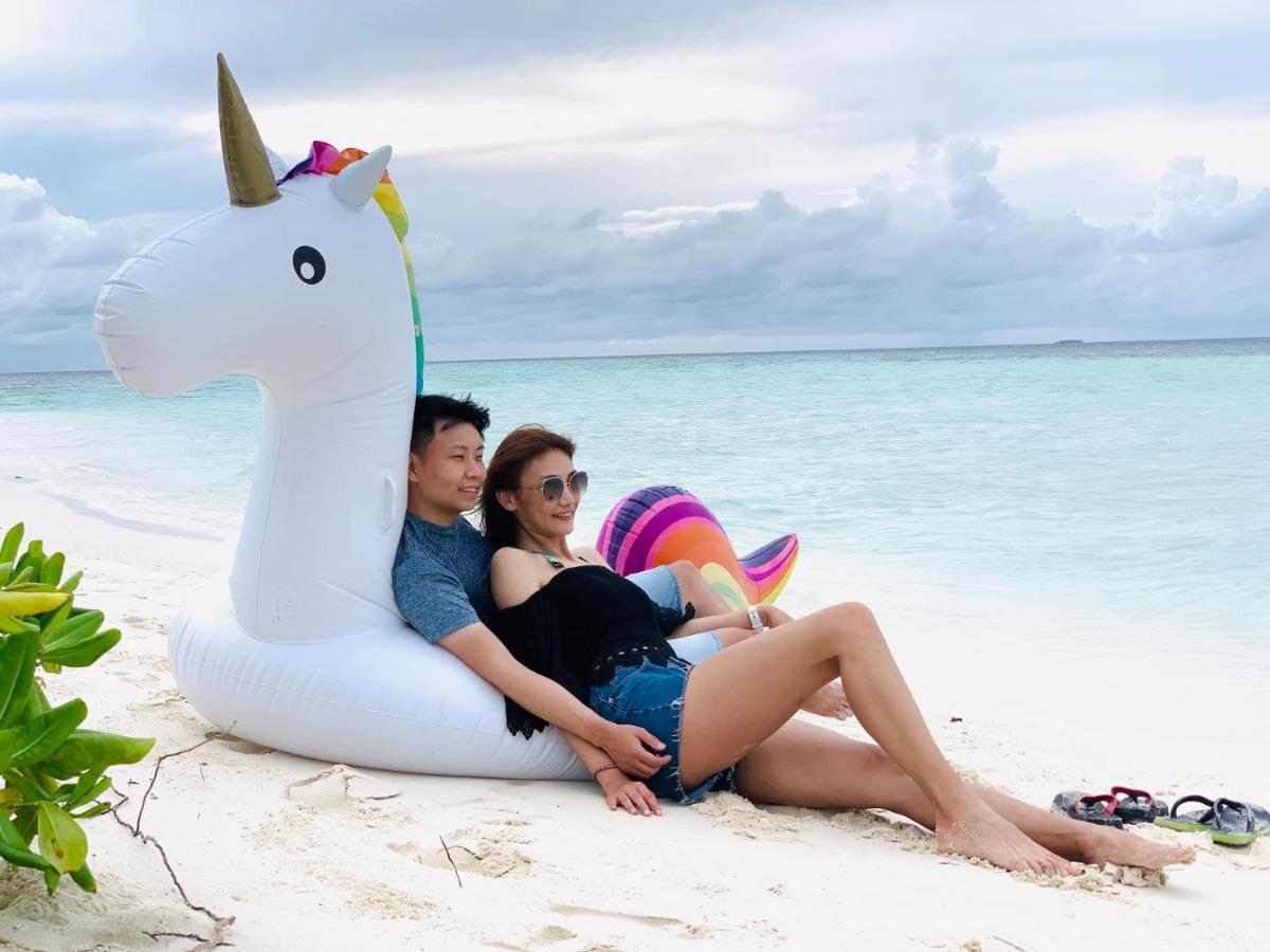 ホテル Hudhuvelimaldives Omadhoo エクステリア 写真