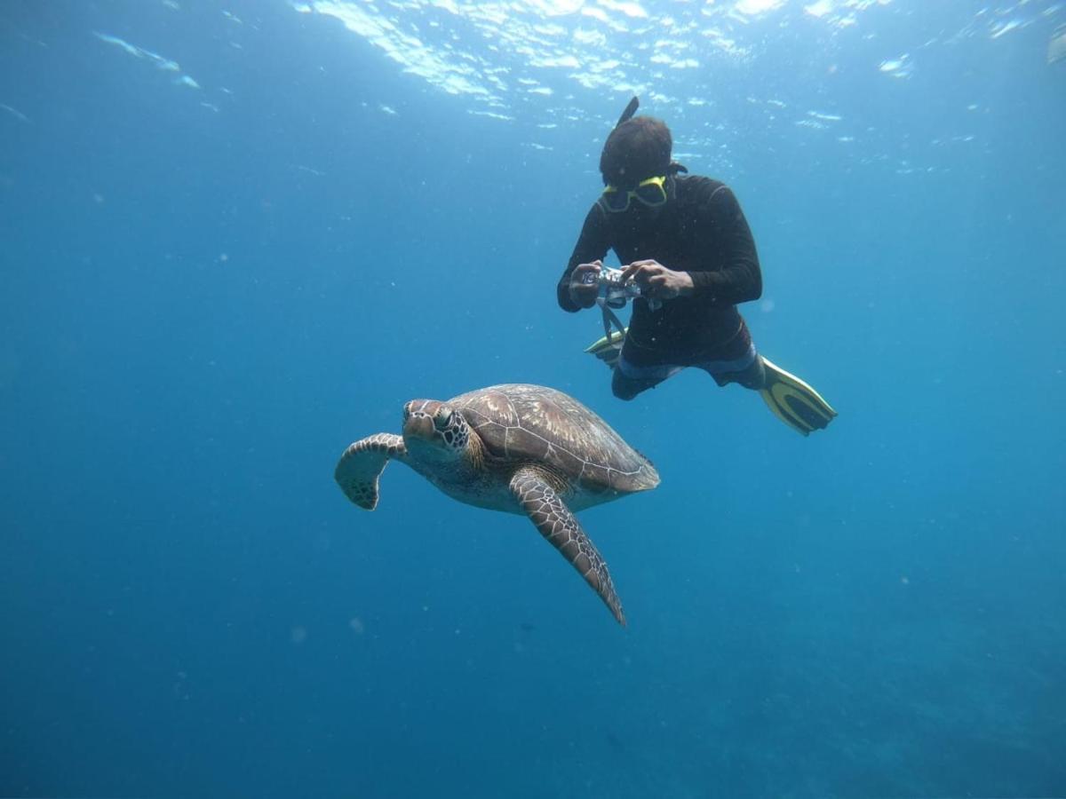 ホテル Hudhuvelimaldives Omadhoo エクステリア 写真